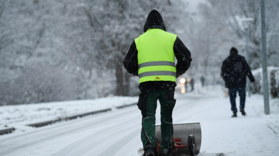 Unf&auml;lle und Verkehrsbehinderungen durch Wintereinbruch