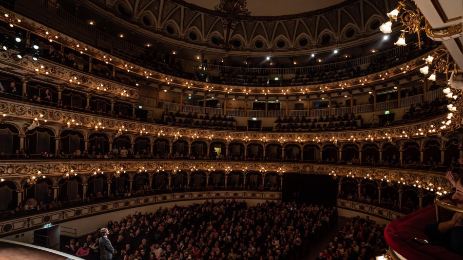 Autonomina di Emiliano al Petruzzelli, per l'Anac &egrave; regolare