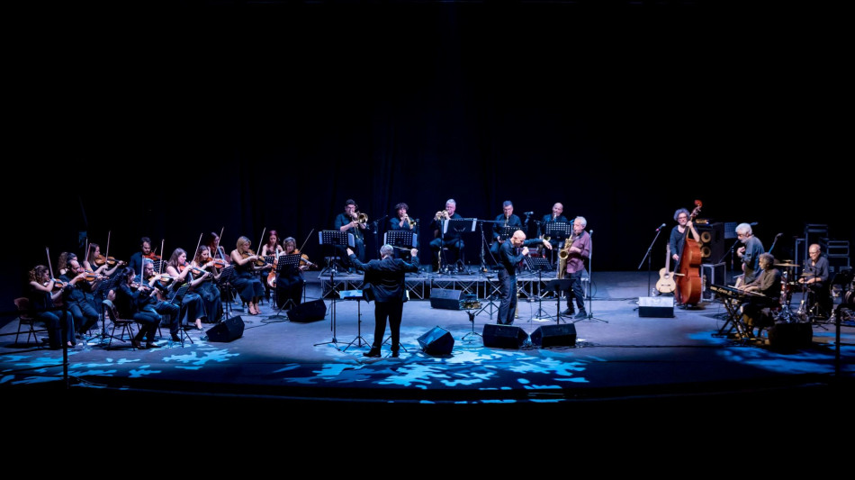 Avion Travel al Duse di Bologna con la Grande Orchestra