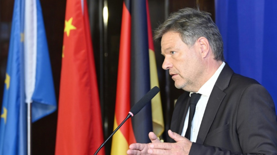 Un ministro alem&aacute;n dice que los aranceles de la UE a los autom&oacute;viles el&eacute;ctricos chinos no son punitivos