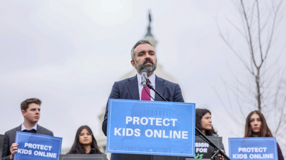 Un tribunal de Nuevo M&eacute;xico declara a Meta responsable de poner en peligro a menores