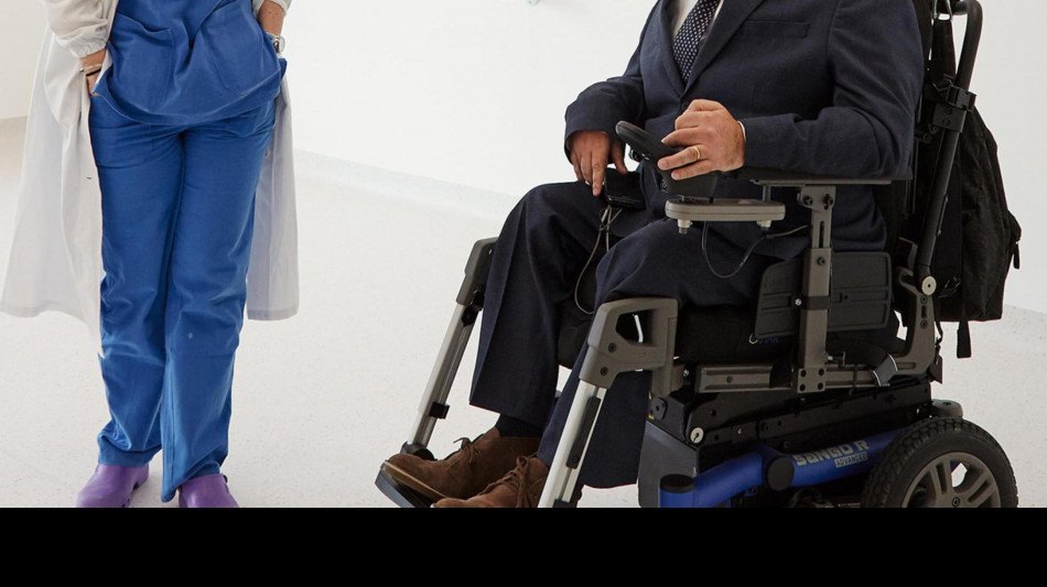 Paralizzato da Sla torna a parlare in modo fluido con l'IA