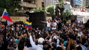 La l&iacute;der opositora venezolana denuncia intimidaci&oacute;n por partidarios de Maduro