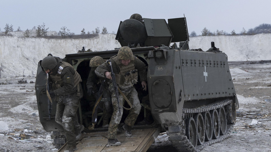 Kiev ordina l'evacuazione da diverse localit&agrave; nell'est