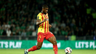 Ligue 1: &agrave; Lens, le choix du roc Danso