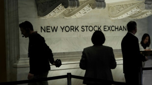 Wall Street en ordre dispers&eacute;, les indicateurs confirment la vigueur de l'&eacute;conomie am&eacute;ricaine