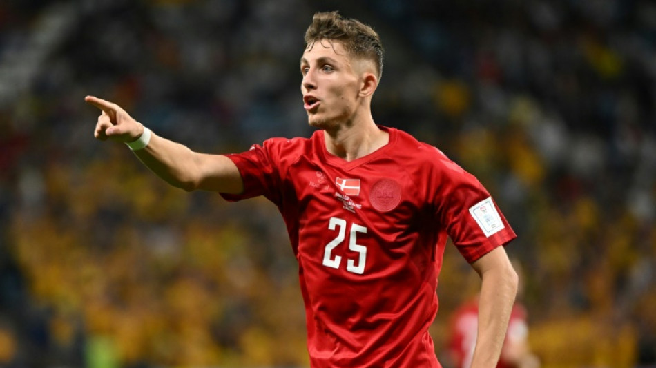 Napoli contrata meia dinamarqu&ecirc;s Jesper Lindstr&ouml;m