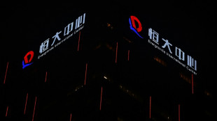 Markets fall again as traders struggle to shake rate, China gloom