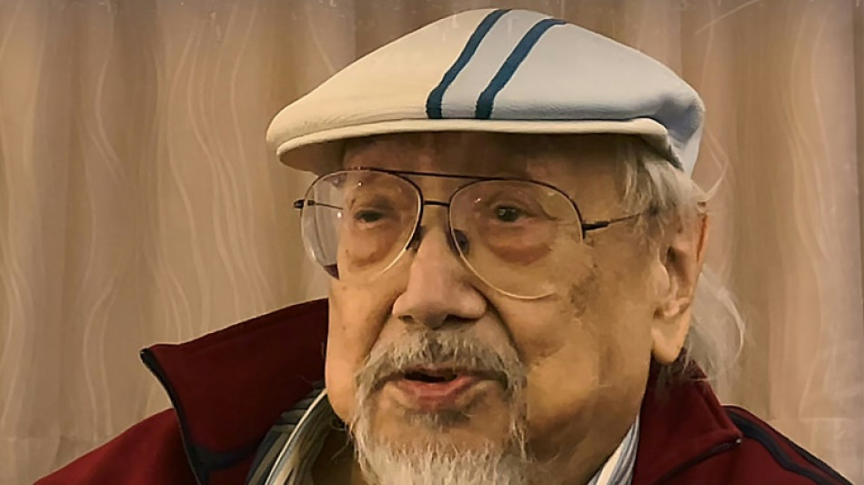 D&eacute;c&egrave;s &agrave; Hong Kong du DJ &agrave; la carri&egrave;re la plus longue au monde