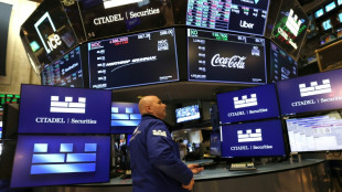 Wall Street avance prudemment, entre r&eacute;sultats et n&eacute;gociations commerciales
