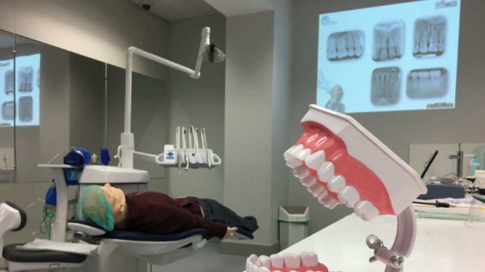 La Haute autorit&eacute; de sant&eacute; se prononce pour le remboursement des implants dentaires