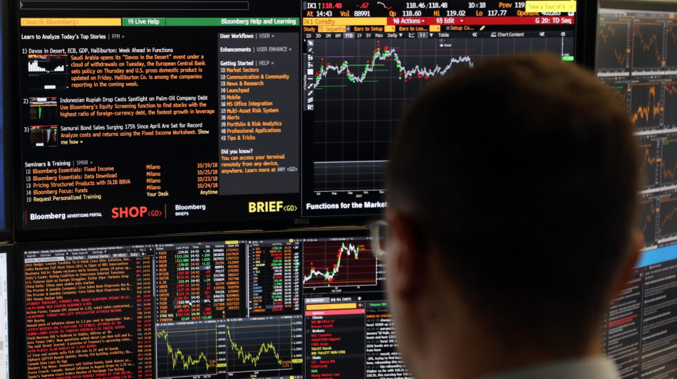 Lo spread tra Btp e Bund chiude stabile a 98 punti base