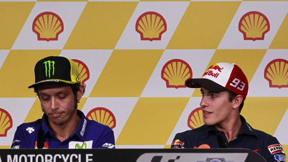 Valentino Rossi non dimentica, "Marquez il pilota pi&ugrave; sporco"