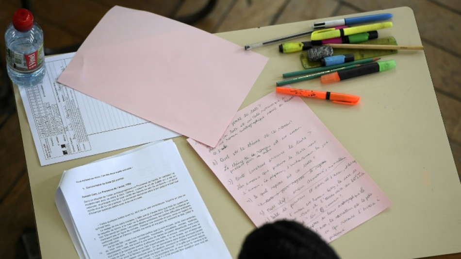 Coup d'envoi du bac pour 536.000 lyc&eacute;ens, sur fond de menaces de gr&egrave;ves