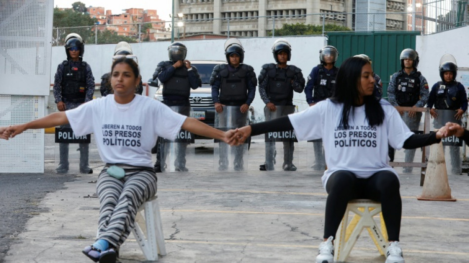 Venezuela afirma ter libertado 808 presos pol&iacute;ticos; ONG questiona n&uacute;mero