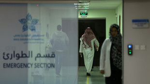 Saudi readies for 'worst case scenario' in sweltering hajj