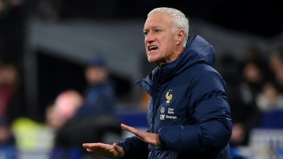 Bleus: les doutes balay&eacute;s de l'inamovible Deschamps