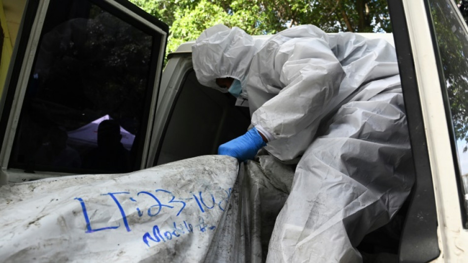 M&eacute;dicos t&ecirc;m dificuldade para identificar corpos de presas mortas em rebeli&atilde;o em Honduras