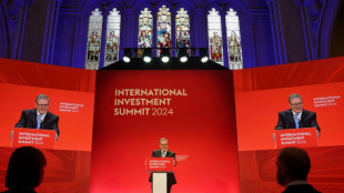 Londres promet de d&eacute;r&eacute;guler pour rassurer des investisseurs encore frileux