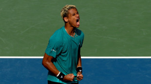 Shelton ends Mannarino jinx in Toronto