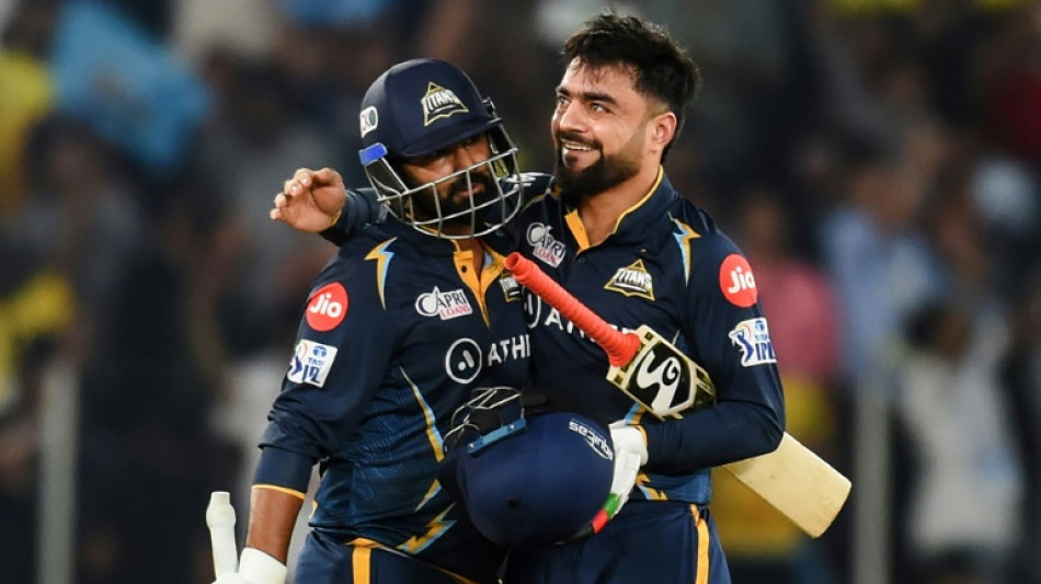 Gujarat win IPL opener in front of more than 100,000 fans