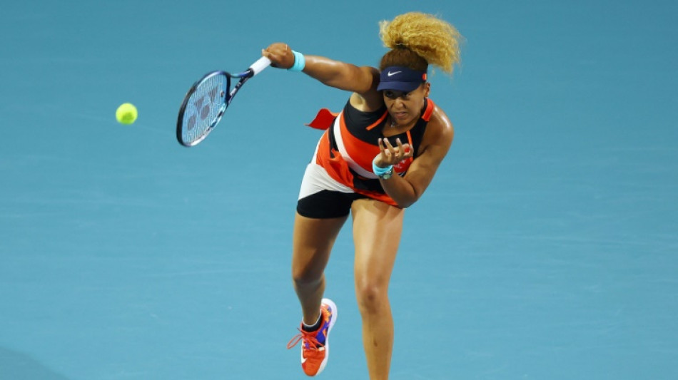 Osaka breezes into last four at Miami