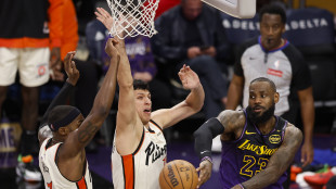 Basket: LeBron 'potrei giocare per altri 7 anni, ma non lo far&ograve;'