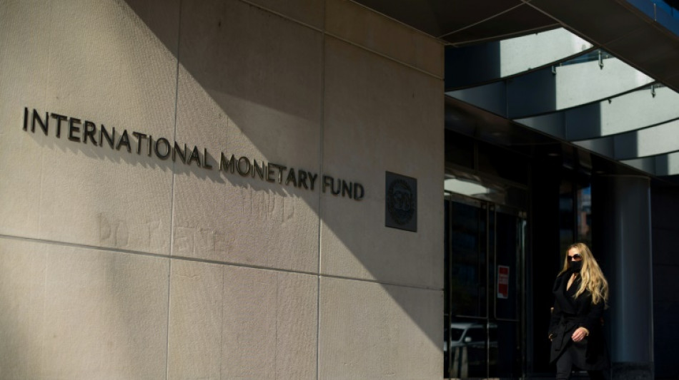 Dans l'ombre de l'aide humanitaire, le soutien macro&eacute;conomique &agrave; l'Ukraine