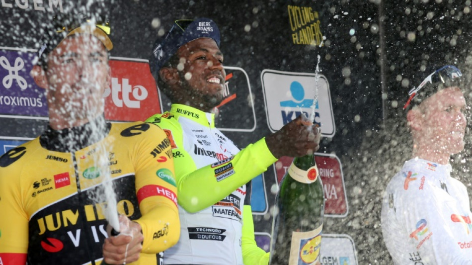 Cyclisme: l'Erythr&eacute;en Girmay peine &agrave; r&eacute;aliser apr&egrave;s son exploit dans Gand-Wevelgem