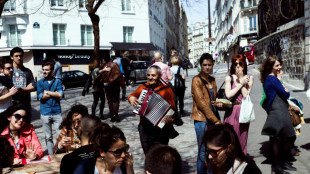 Mobile Markise vor Gastst&auml;tte braucht besondere Erlaubnis