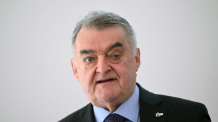 Rufe nach mehr Polizeipr&auml;senz nach Angriffen: Reul h&auml;lt das f&uuml;r unzureichend