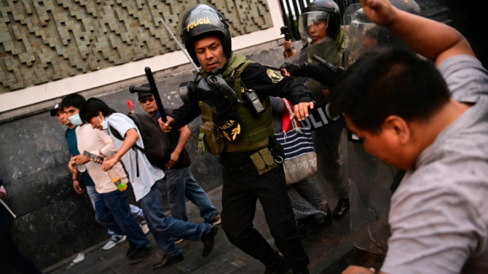 P&eacute;rou: le mouvement de contestation s'aggrave, l'ex-pr&eacute;sident maintenu en prison