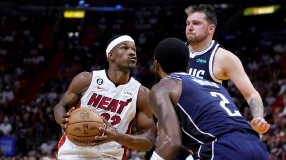 NBA: Miami plombe les espoirs de Dallas, les Pelicans d&eacute;passent les Lakers