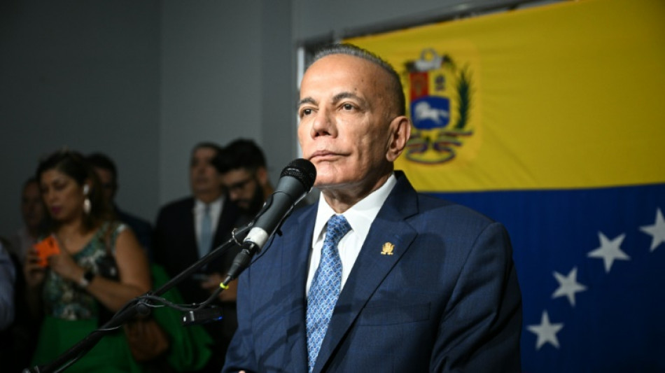 'N&atilde;o sou o candidato de Maduro', insiste opositor venezuelano Rosales