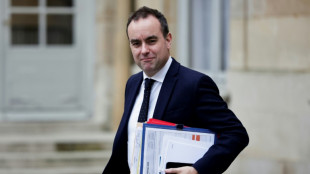 Francia entrega sus primeros aviones de combate Mirage 2000 a Ucrania