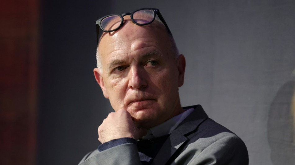 Neuendorf kritisiert FIFA f&uuml;r Umgang mit Spielf&uuml;hrer-Binden