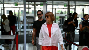 Viols de Mazan: face aux 51 accus&eacute;s, la victime raconte comment son monde "s'est effondr&eacute;"