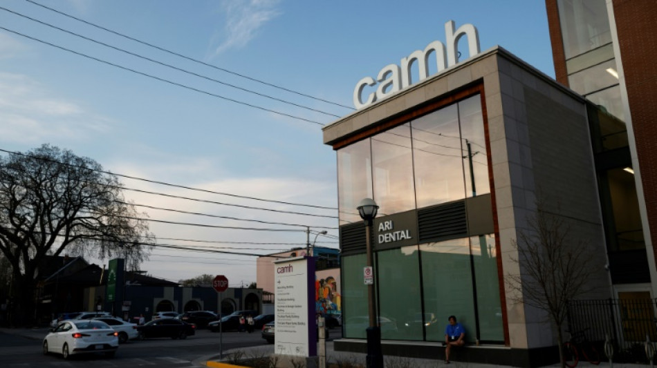 Problemas de salud mental de j&oacute;venes en Canad&aacute; son una "bomba de tiempo"