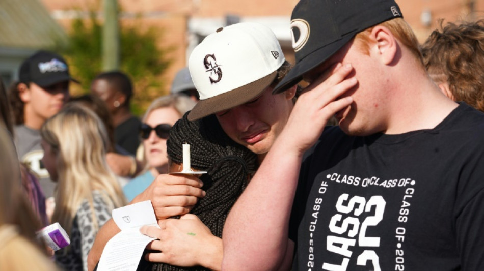 Polic&iacute;a de EEUU busca pistas sobre tiroteo mortal en un cumplea&ntilde;os