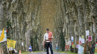 Autoroute Toulouse-Castres: campement d'opposants sous surveillance, un militant en garde &agrave; vue