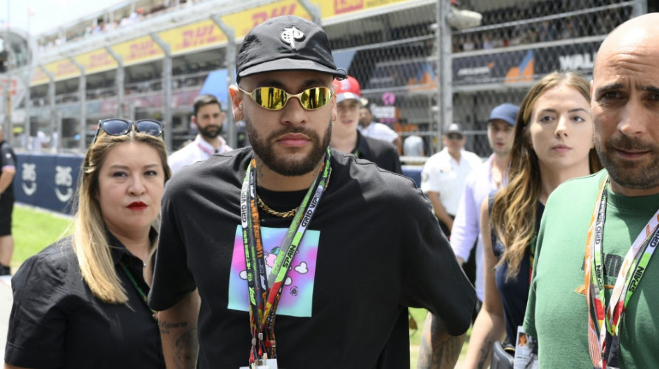 Neymar erh&auml;lt Millionenstrafe wegen Umweltverst&ouml;&szlig;en beim Bau