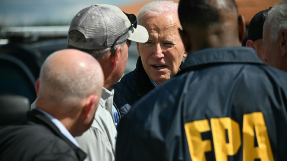 Biden e Kamala visitam regi&otilde;es devastadas pelo furac&atilde;o Helene 