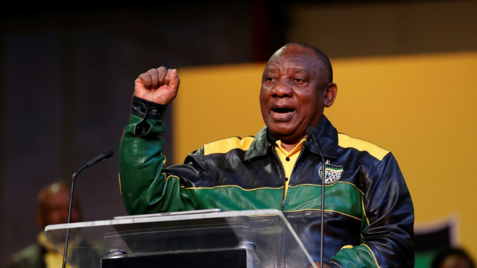 Afrique du Sud: semaine d&eacute;licate pour le pr&eacute;sident Ramaphosa menac&eacute; de destitution
