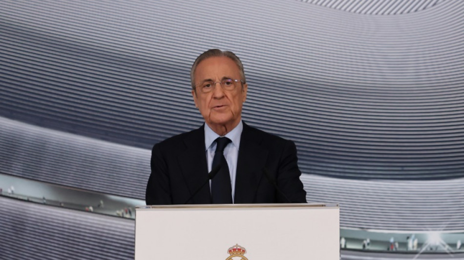 Florentino P&eacute;rez &eacute; reeleito presidente do Real Madrid