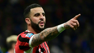 Milan's England defender Walker has surgery on broken elbow