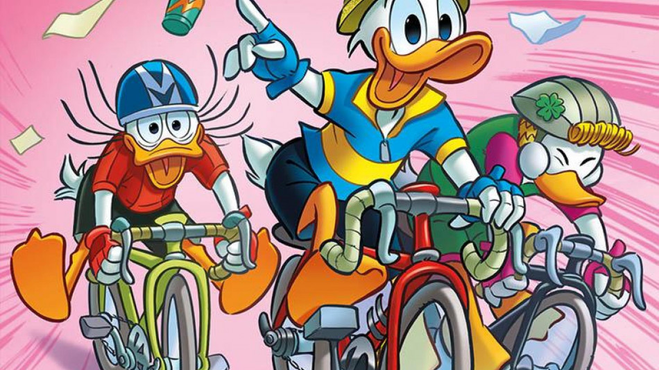 Giro: Nibali si 'paperizza', in sella con Topolino