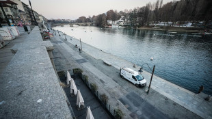 Bici gi&ugrave; dai Murazzi, 16 anni a imputato maggiorenne