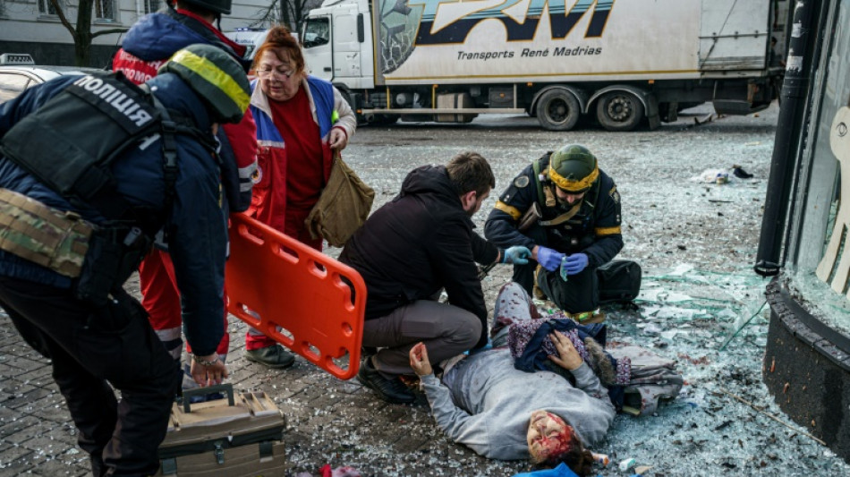 Ukraine: le march&eacute; de Kherson frapp&eacute;, Zelensky d&eacute;nonce un acte de "terreur"