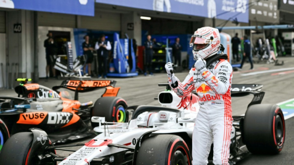 Verstappen snatches 'insane' pole for Japan GP in track record