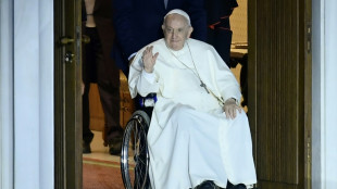 Drame des pensionnats: le pape en route pour un "p&egrave;lerinage p&eacute;nitentiel" au Canada
